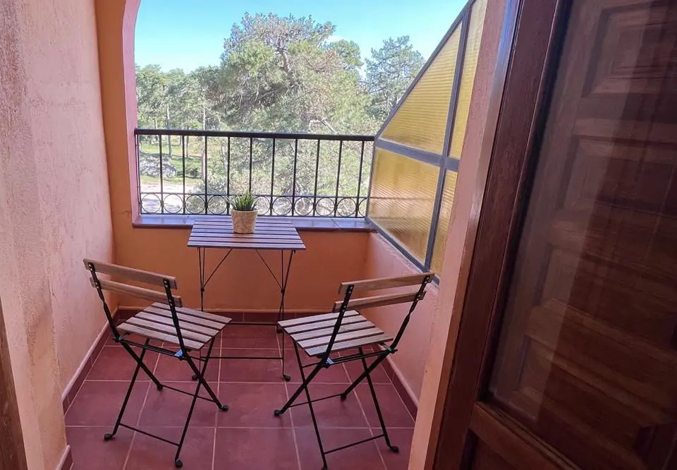 Hostal ciudad encantada - Cuenca