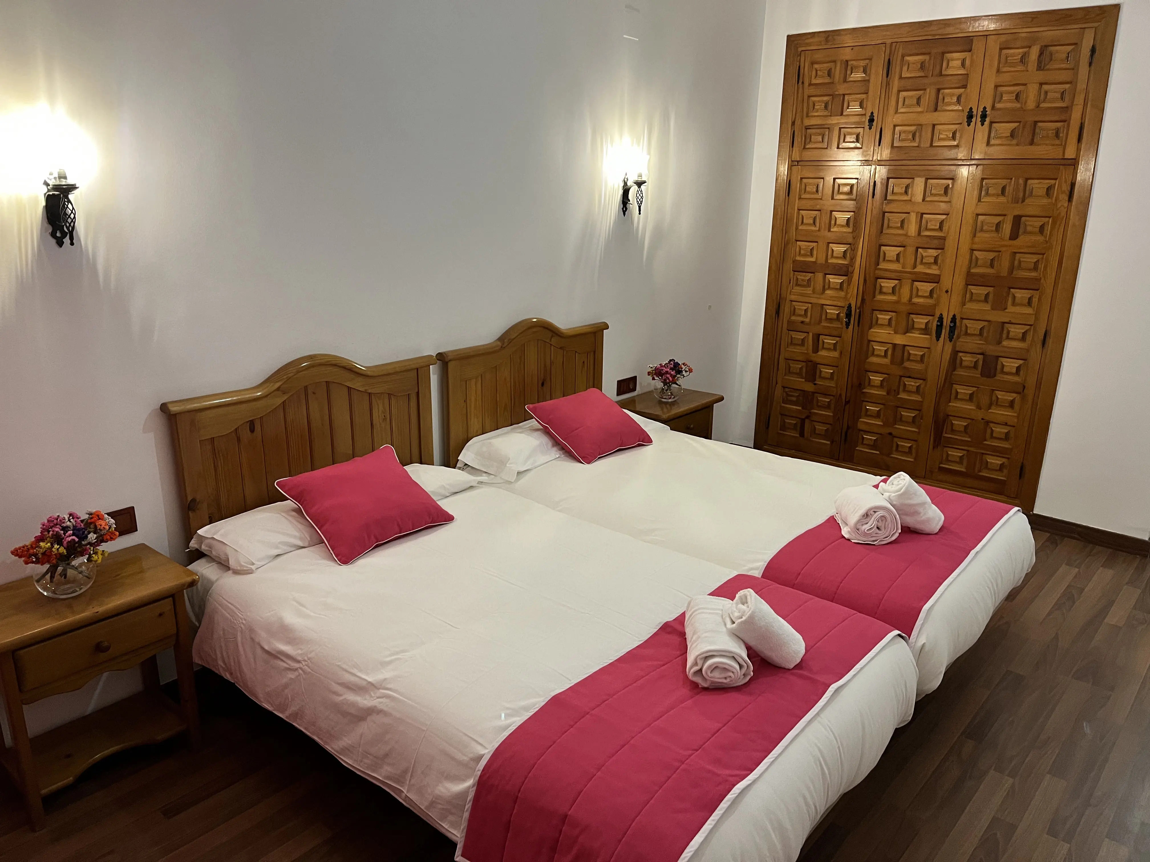 Hostal ciudad encantada - Cuenca